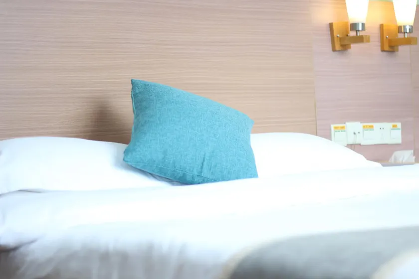 Yian Business Hotel - Image 1