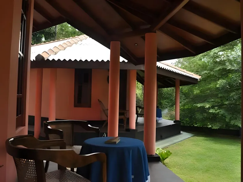 Richards Cabanas - Image 1