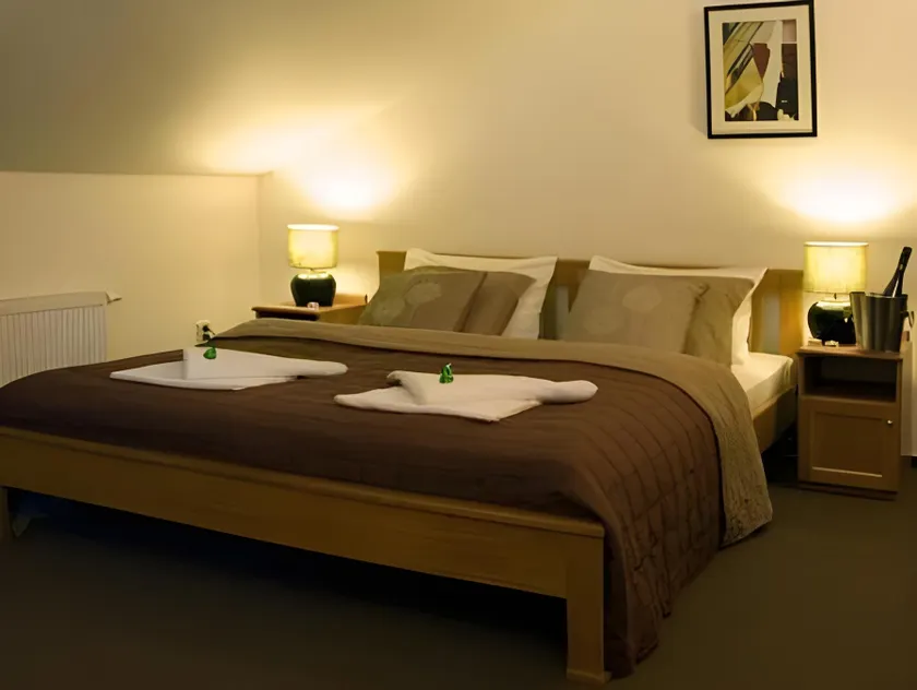 Rozmaryn Hotel B&B - Image 1