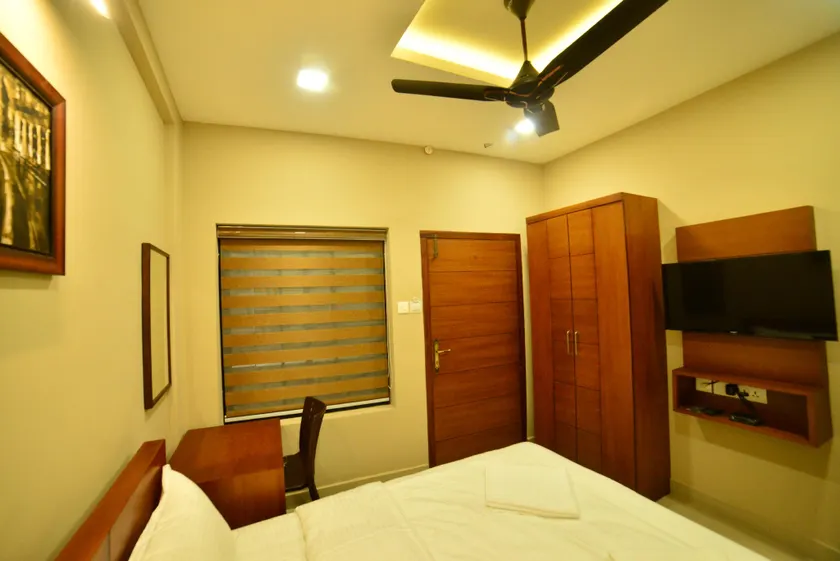 Hotel Priya - Image 1