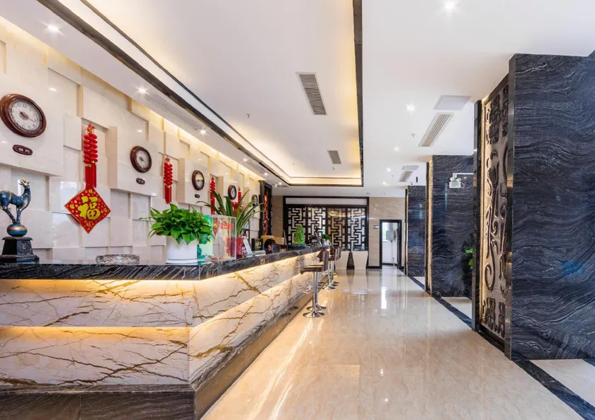 Sanjianghe International Hotel - Image 1