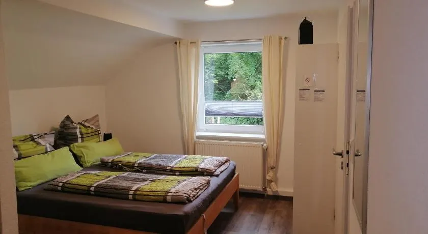 Kleine Wohnung (idyllische Lage) - Image 1