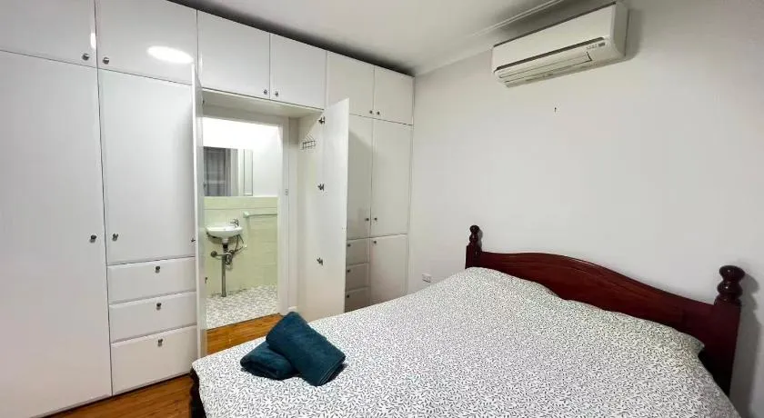 Room 93 - Image 1