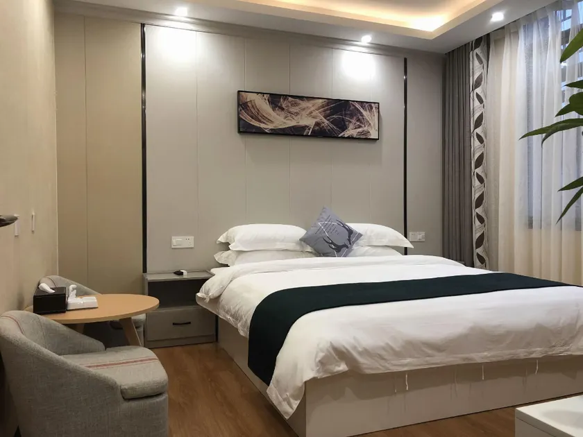 Yizhan Hotel - Image 1