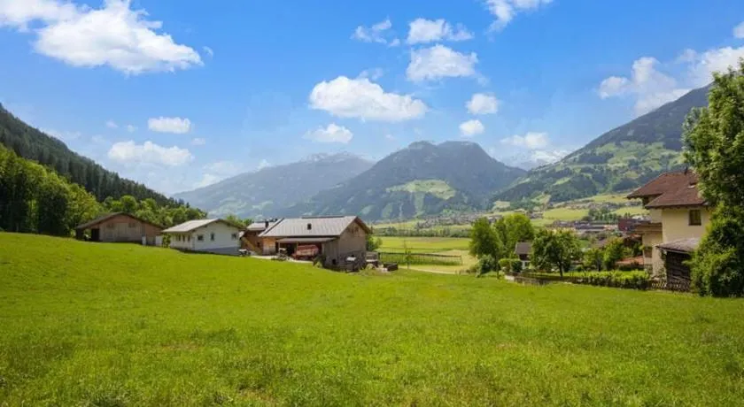 Familienorientierte tolle Ferienwohnung mit Terrasse, Garten und Grill - Image 1