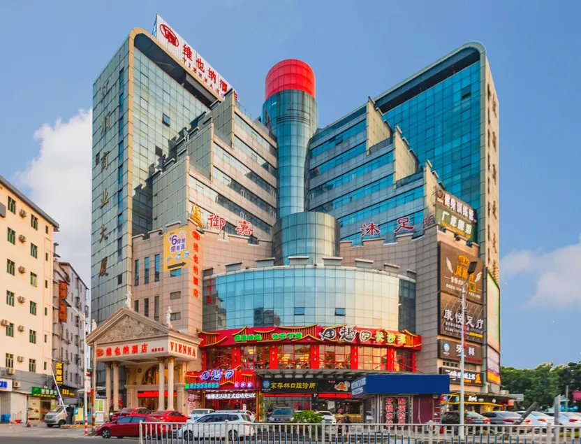 Vienna Hotel Dongguan Tangxia Garden Street - Image 1