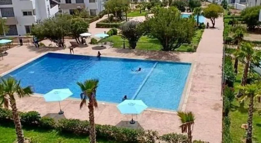 Charming 2 bedrooms Appartment - Image 1