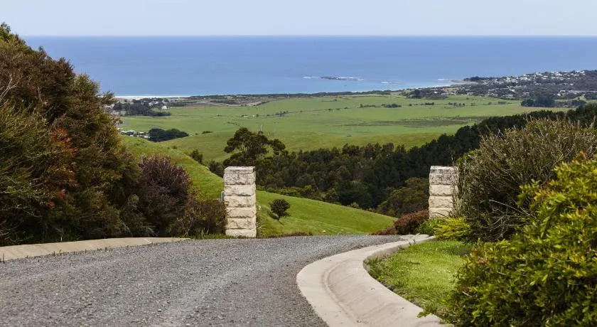 Glenoe Cottages - Image 1