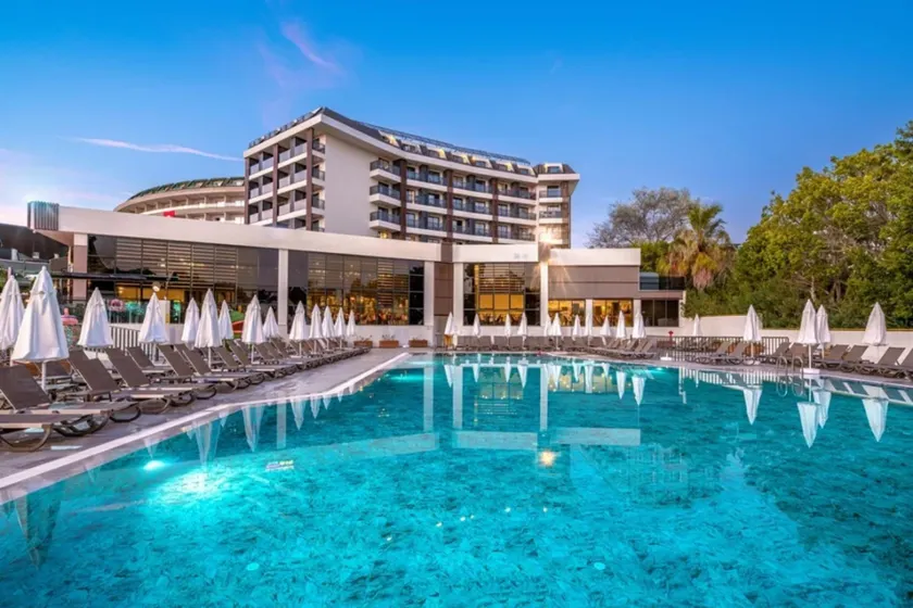 Seaphoria Beach Resort - Image 1