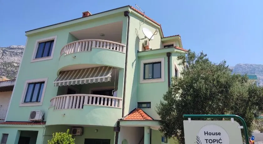 House Topic - Image 1