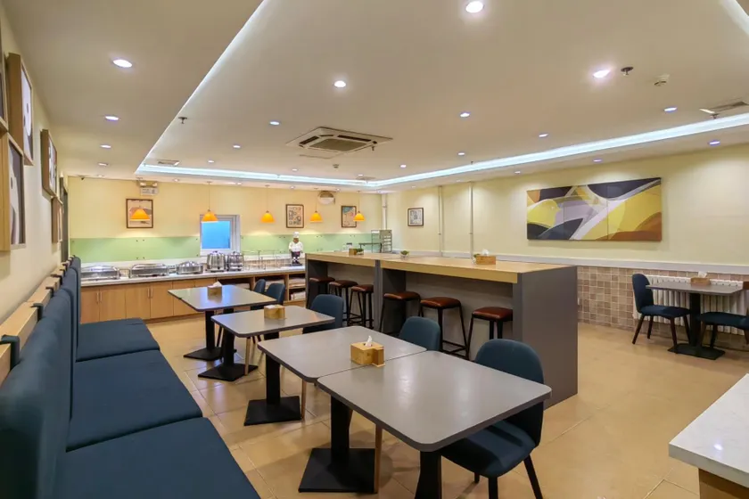 Home Inn Shenyang Zhangshi Development Zone Metro Station - Image 1