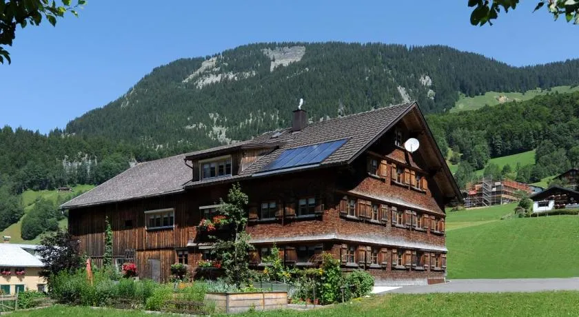 Ferienwohnungen Moosbrugger - Image 1
