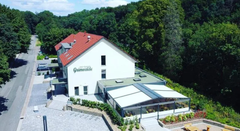 Hotel Grünwalde - Image 1