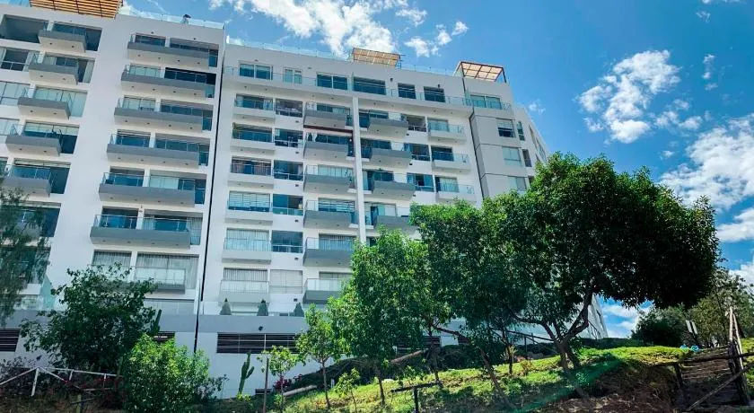 LUXURY CAYMA 2 - Impresionante vista a la campiña sin salir de la ciudad - Image 1
