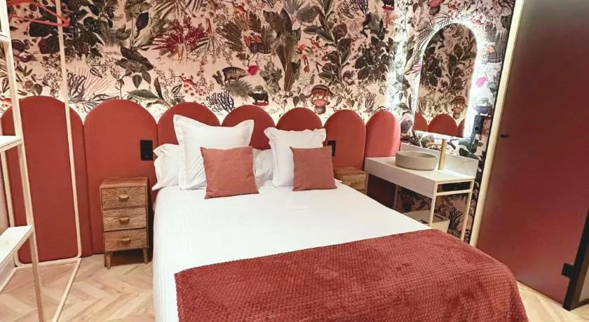 Lemon Suites Santander - Image 1