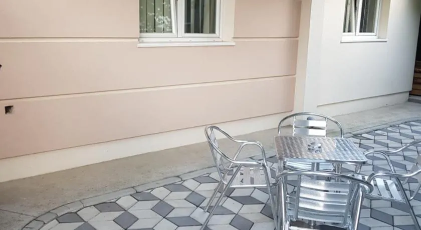 Apartmani Strahinic - Image 1