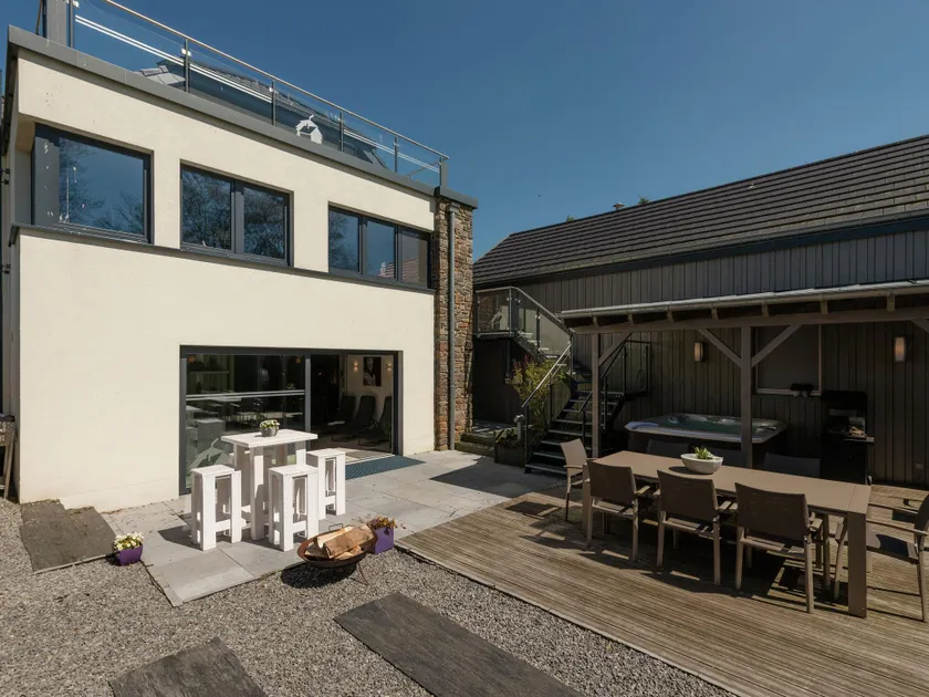 Extravagant Holiday Home in Büllingen with Wellness Centre - Image 1