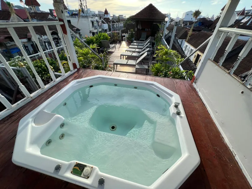 Aquarius Gay Guesthouse and Sauna - Image 1