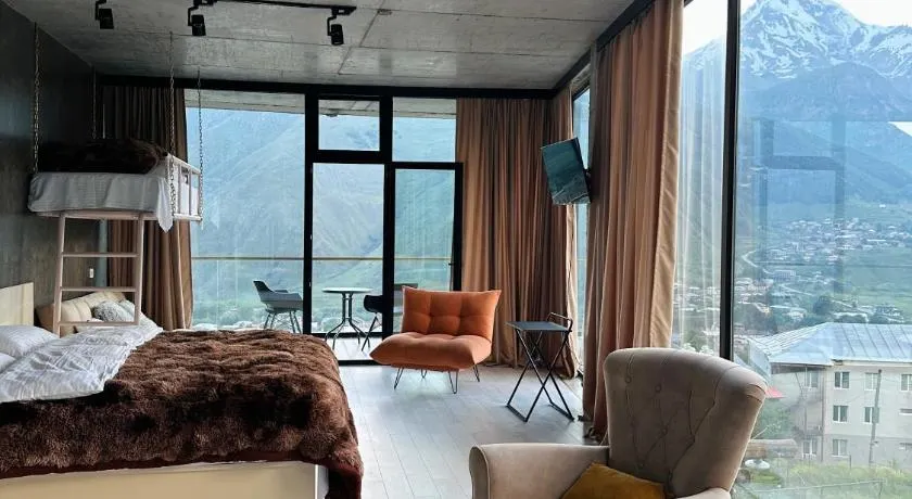Hotel NOA Kazbegi - Image 1