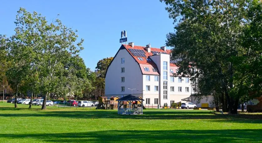 Hotel Milenium - Image 1