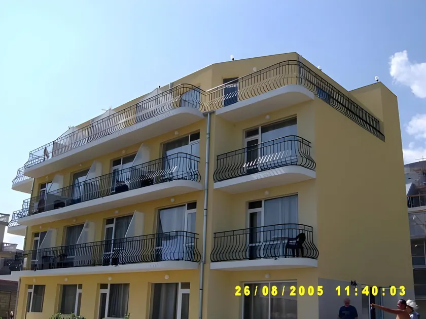 Hotel Elmaz - Image 1