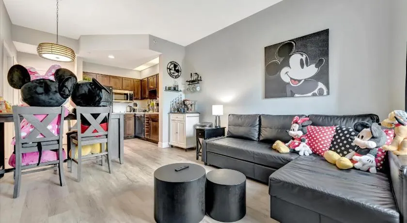 Cozy Condo near Disney World with Shuttle to parks - Image 1