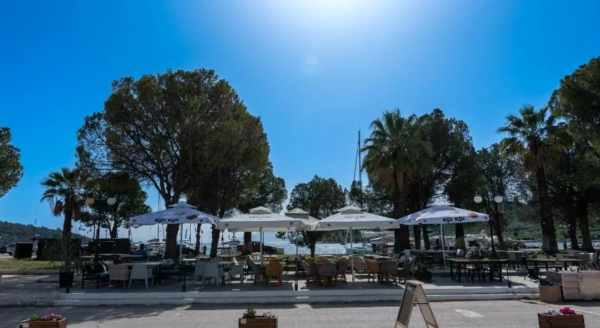 Onar hotel - Image 1