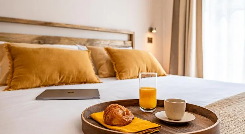 Modern 1BR King in El Golf | Metro + Fast WiFi - Image 1