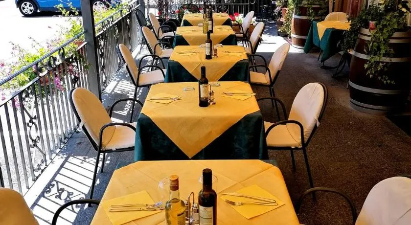 HOTEL BELVEDERE - Image 1