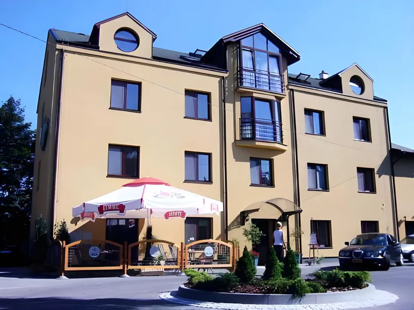 Hotel Petrus - Image 1