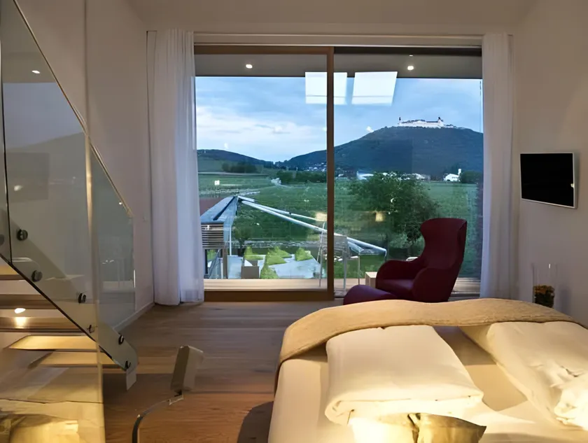 MALAT Weingut und Hotel - Image 1