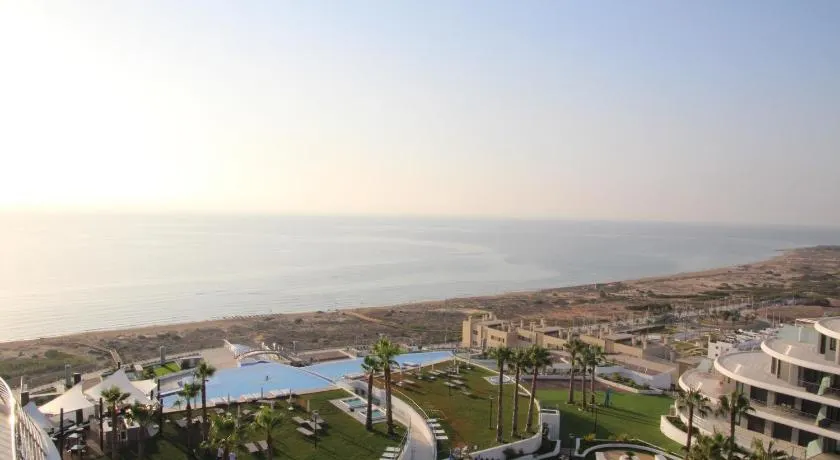 Infinity View Penthouse Apartment - Image 1
