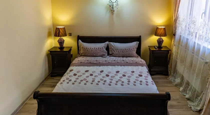 La Bebe 1 Bed - Image 1