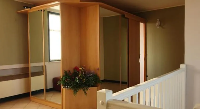 SMART Hotel Argo - Image 1