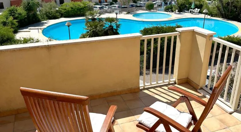 TopFloor apt with furnished terrace near the sea - Image 1