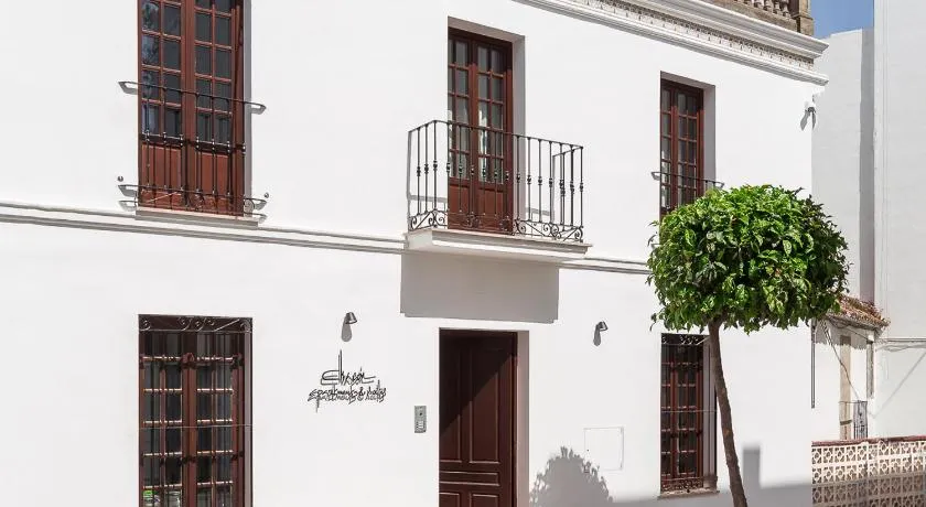 Chacón Apartments & Suites - Image 1