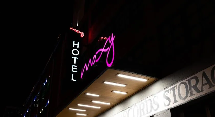 Moxy Nashville Downtown - Image 1