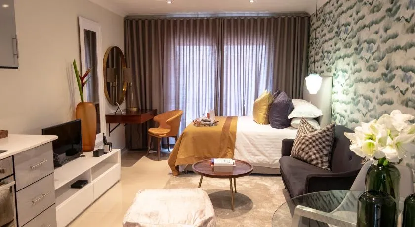 The Wilcrest Apartment - Image 1