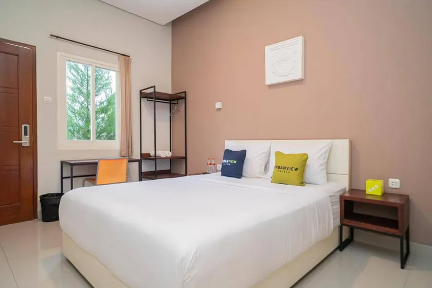 Urbanview Hotel Bubusini Batu by RedDoorz - Image 1