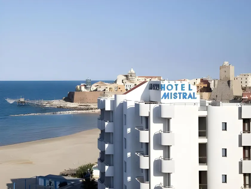 Hotel Mistral - Image 1