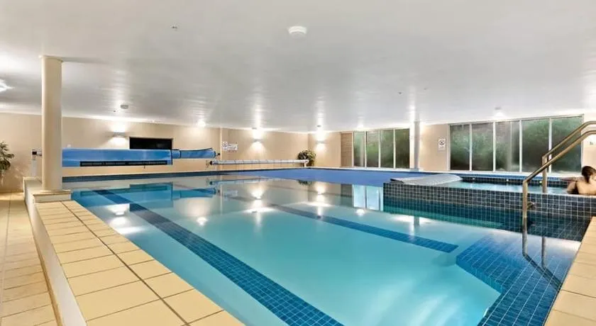 Star on Main with a Pool - Image 1