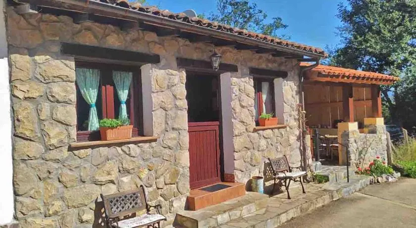 La Casa de la Vieja - Image 1