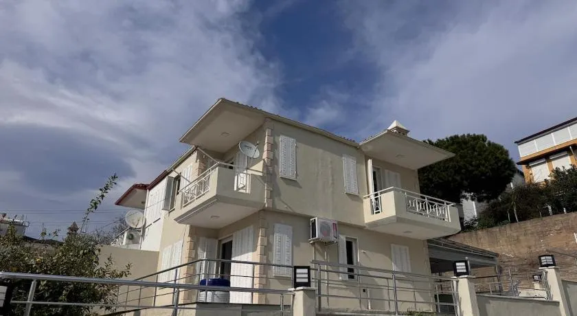 Stylish 3BR Duplex with Sea View in Kuşadası - Image 1