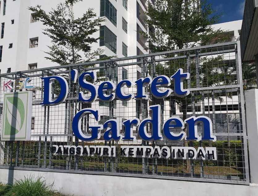 Kempas Indah @ The Secret Garden Homestay - Image 1
