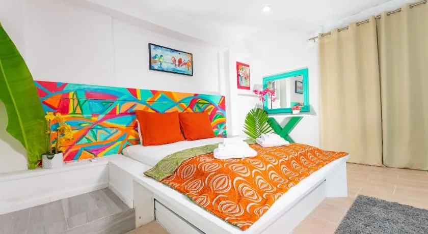 Studio 7 - Oceanfront Apartment - Image 1