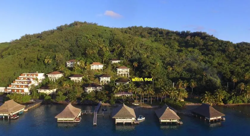 Maeva Hoa - Bora Bora Luxury Lagoon View Mountainside Bungalow - Image 1