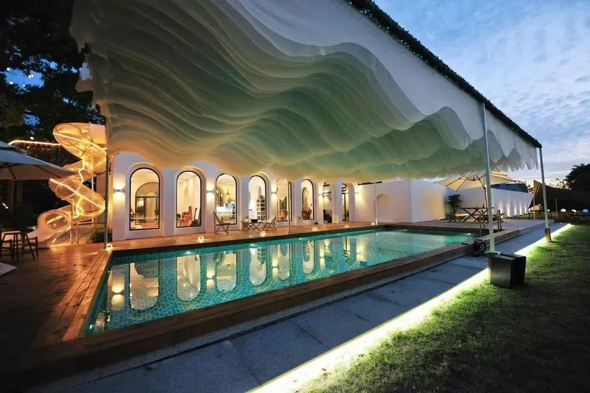 Shanghai Zuoxi Holiday Villa - Image 1