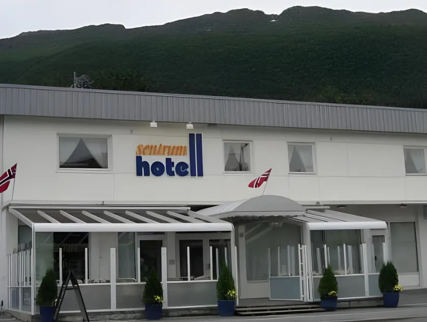 Sentrum Hotel - Image 1