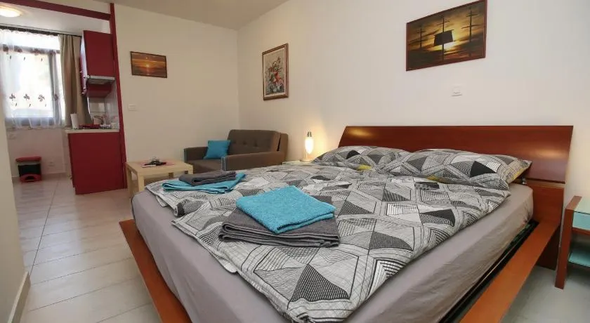 Apartment Svid - Image 1