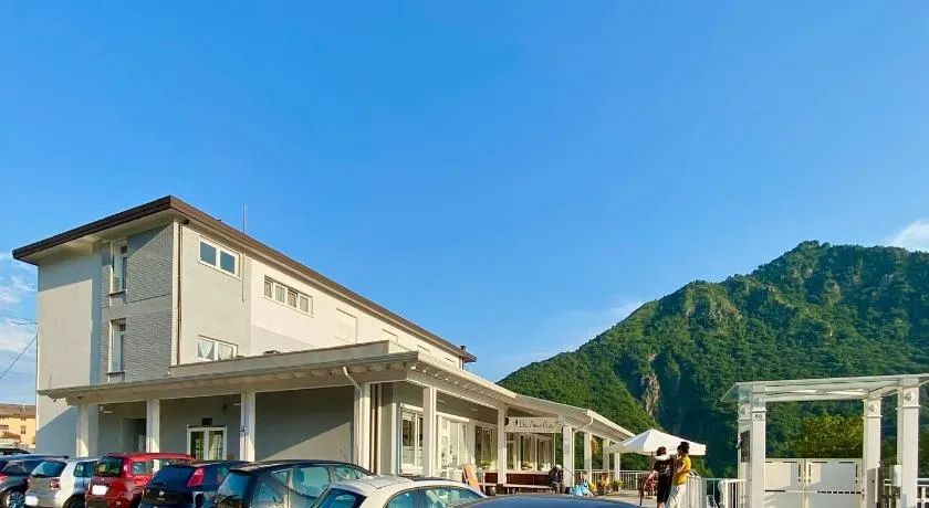 Albergo Lodrino - Image 1